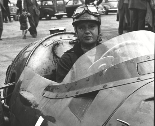 Maria Teresa De Filippis F1 ensimmäinen Italialainen naisskuljettaha